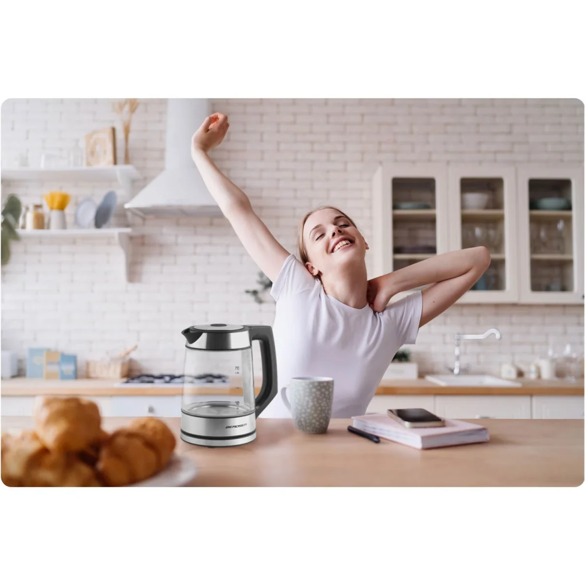 Електрочайник Berdsen BD-704 скляний 1,7 л, чорно-срібний - Зображення 11