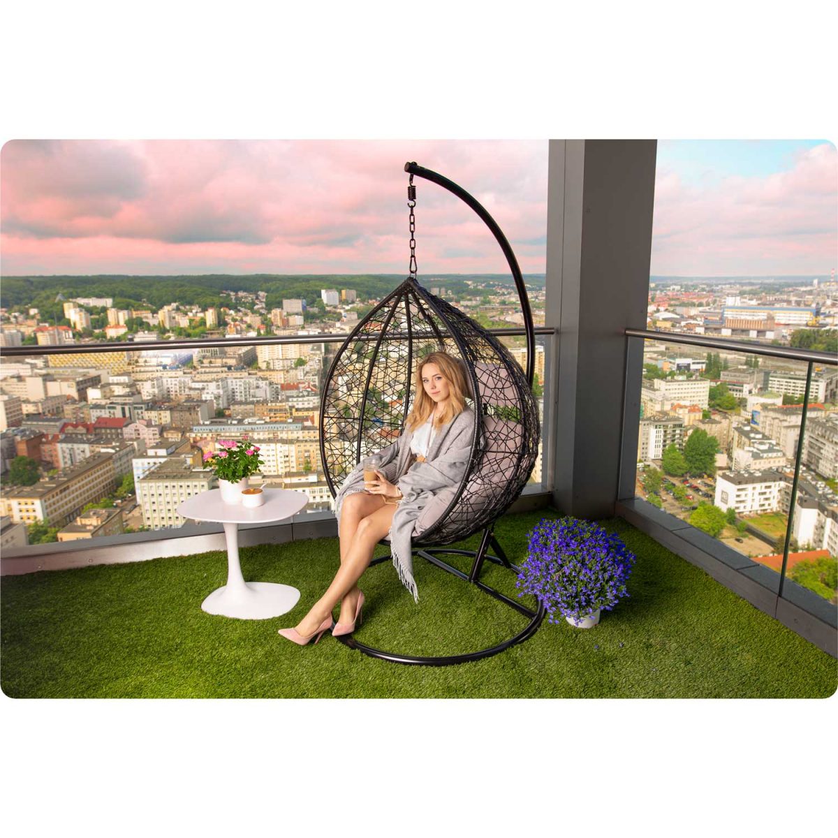 Крісло садове підвісне Hawana чорне + сірі подушки (кокон)- Стиль і зручність - Зображення 10