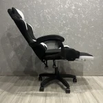 Елегантне геймерське крісло Pegie Prestige чорно-біле для комфорту та гри - Зображення 3