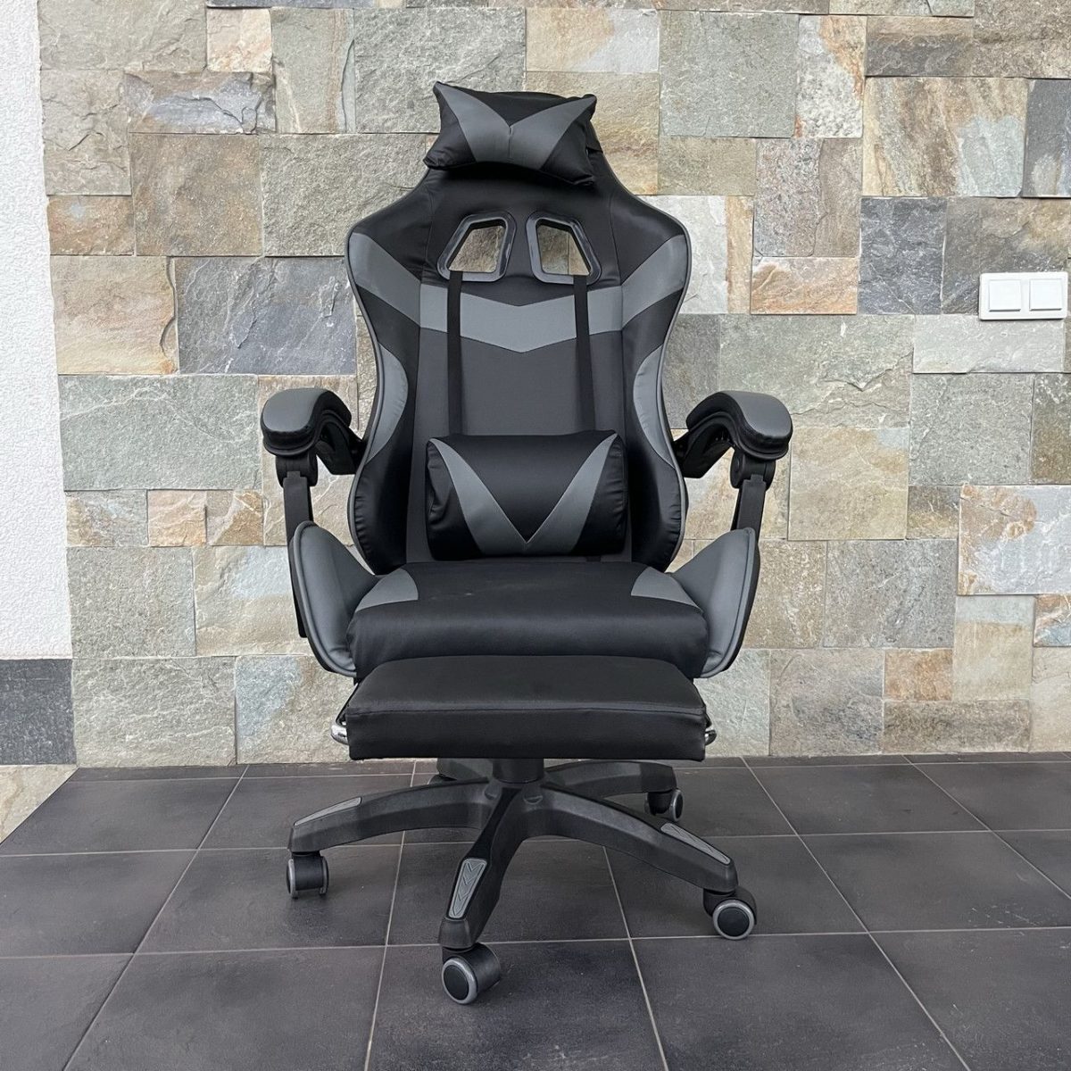 Чорно-сіре геймерське крісло TS-046A – комфорт для тривалих ігор - Зображення 3