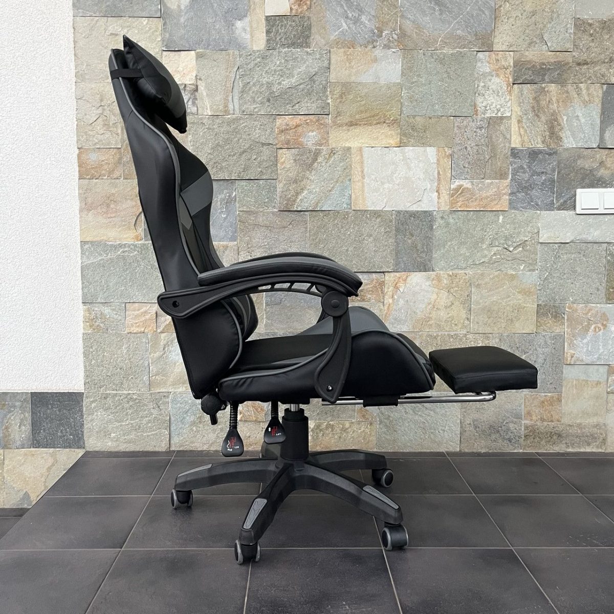 Чорно-сіре геймерське крісло TS-046A – комфорт для тривалих ігор - Зображення 5