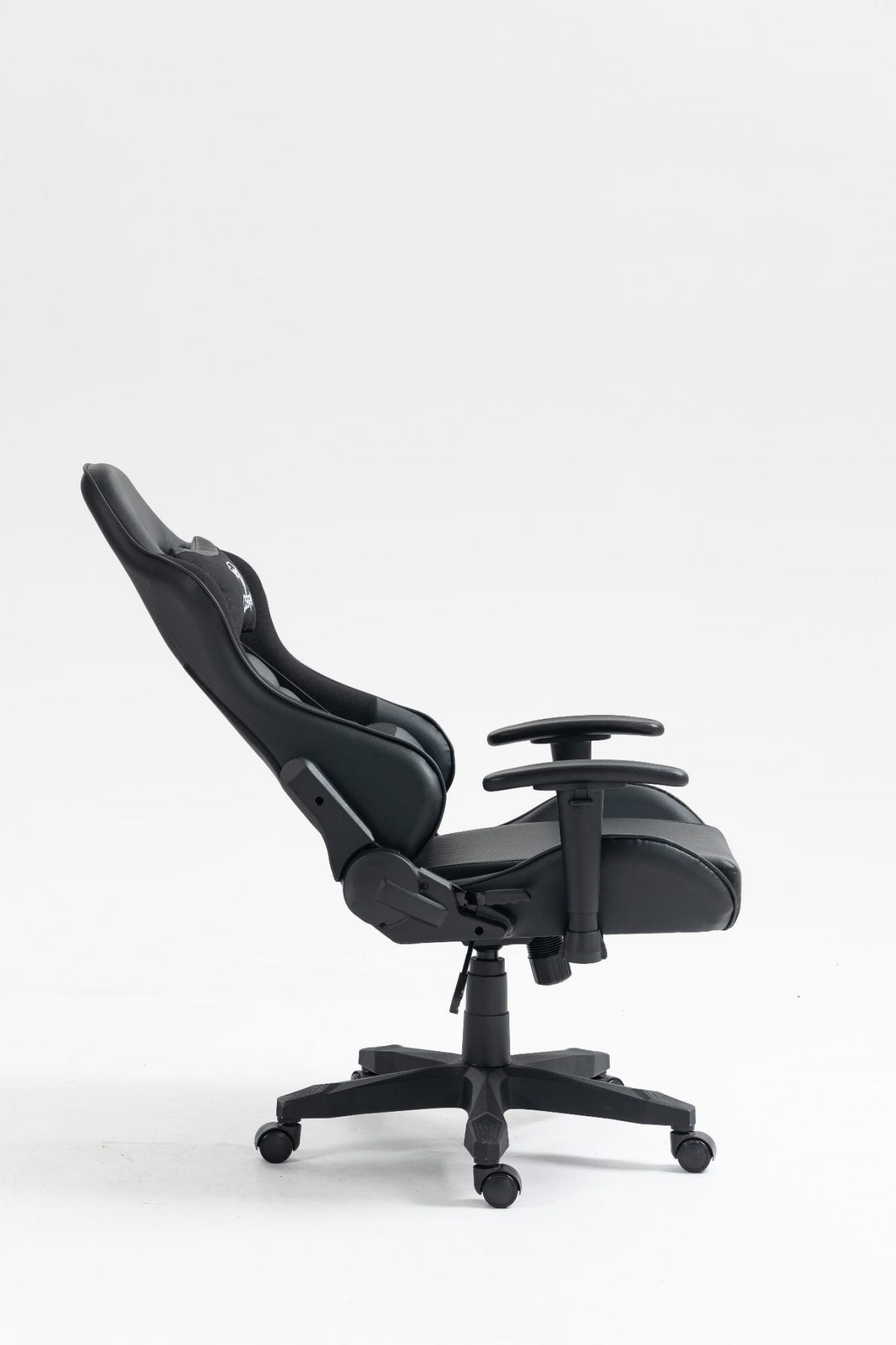 Геймерське крісло COBRA Rebel CR206 чорне – комфорт для геймерів - Зображення 2