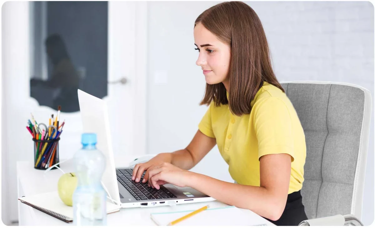 Стильне офісне крісло Benton сіро-біле для робочого простору - Зображення 5