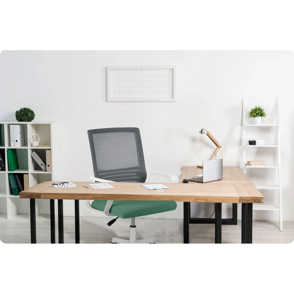 Офісне крісло з мікросітки Sofotel Corta сіро-зелене – комфорт і стиль для вашого офісу - Зображення 8