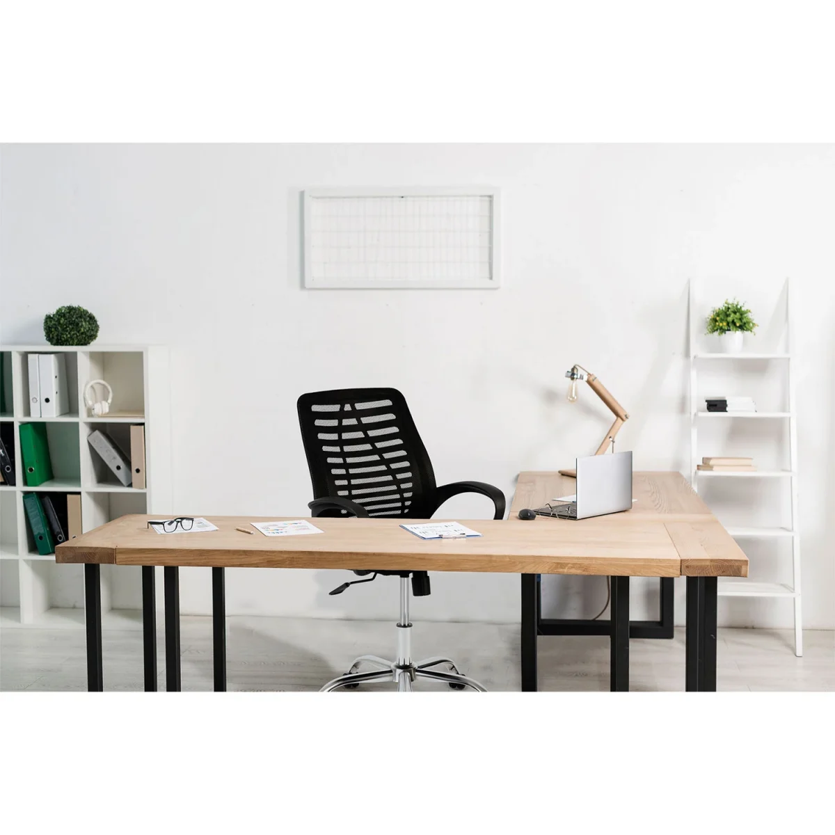 Офісне крісло Sofotel Belar з мікросітки для комфорту - Зображення 6