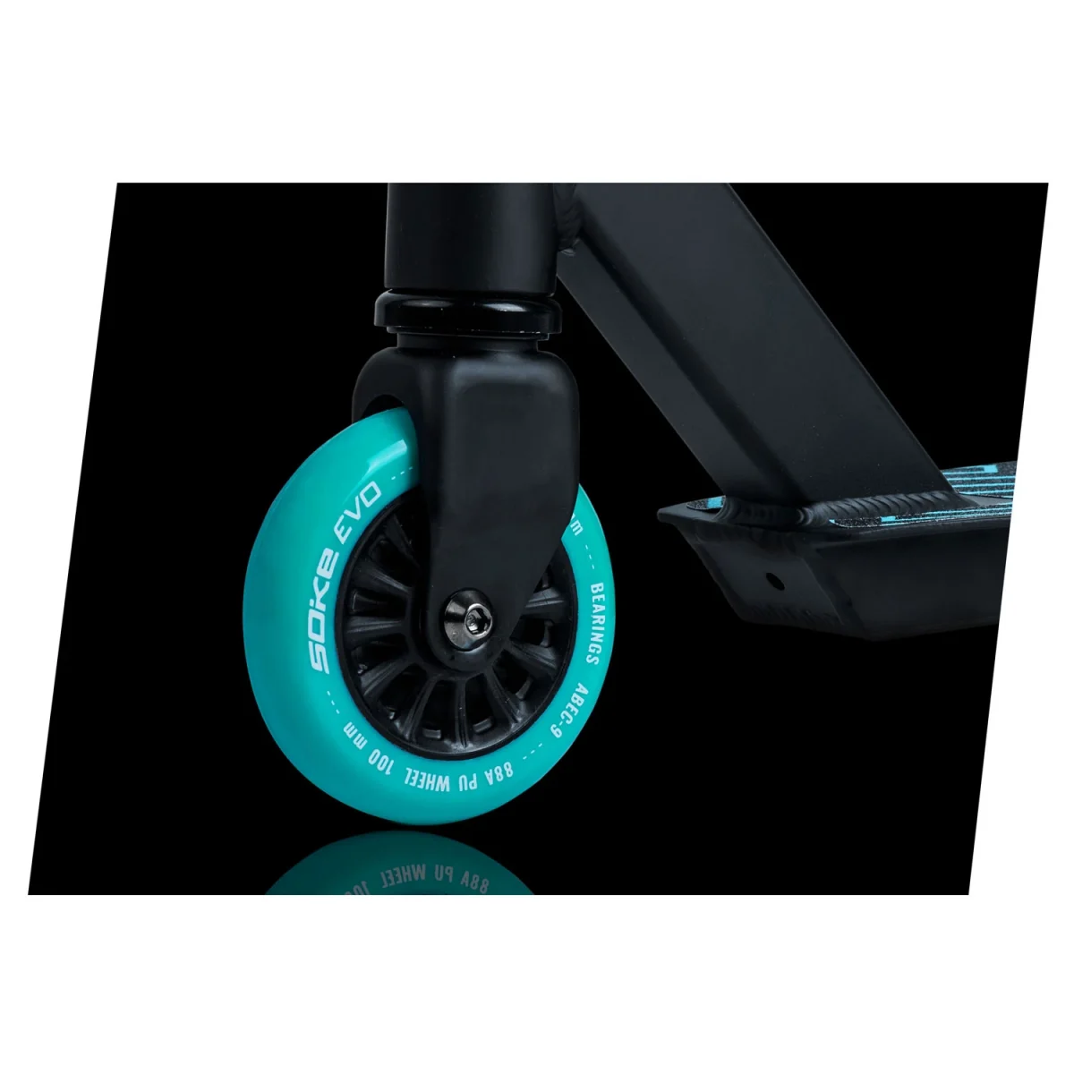 Трюковий самокат SOKE EVO чорного кольору для активних поїздок - Зображення 10