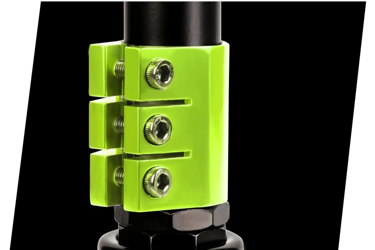 Трюковий самокат SOKE EVO зеленого кольору для вуличних акробатів - Зображення 9