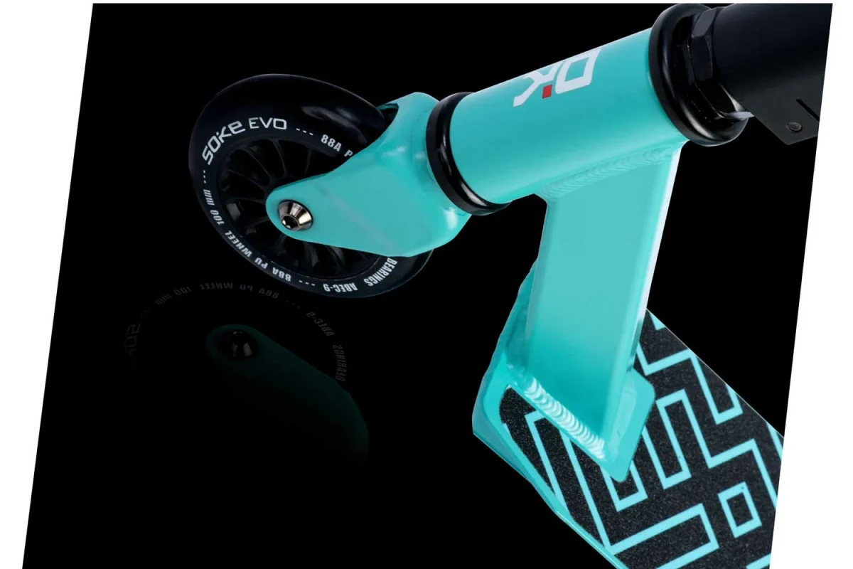 Світло-блакитний трюковий самокат SOKE EVO для активного катання - Зображення 5