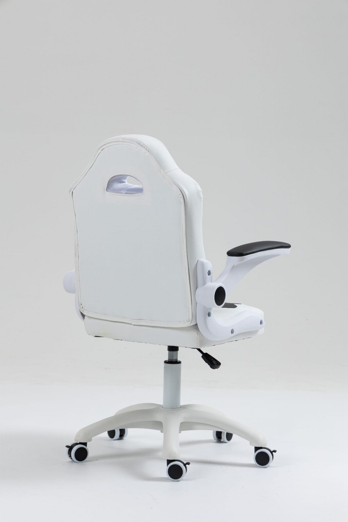 Ігрове Геймерське крісло COBRA CRF-2303 – для геймерів, що цінують комфорт - Зображення 9