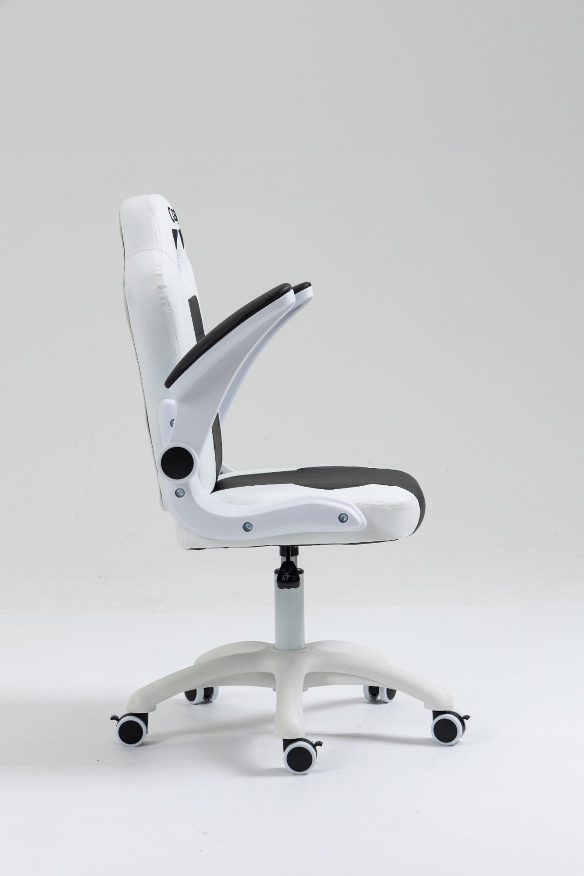 Ігрове Геймерське крісло COBRA CRF-2303 – для геймерів, що цінують комфорт - Зображення 10