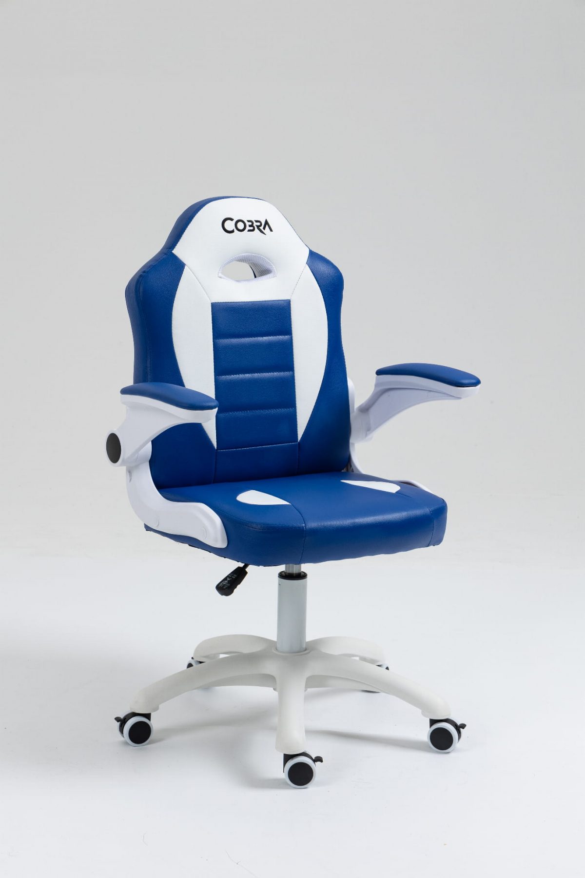 Ігрове крісло COBRA CRF-2305 – стильне та зручне - Зображення 4