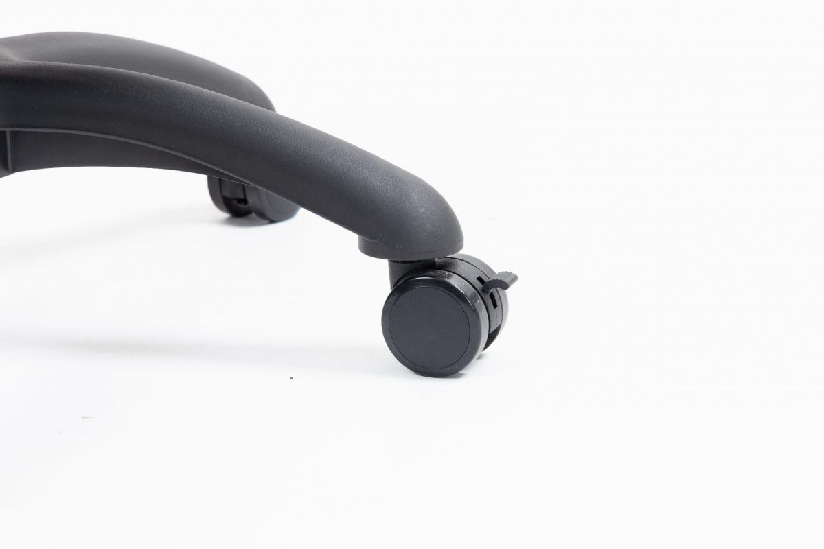 Геймерське крісло COBRA JUNIOR PRO CRF-2306 ЧОРНИЙ – зручність та стиль - Зображення 6