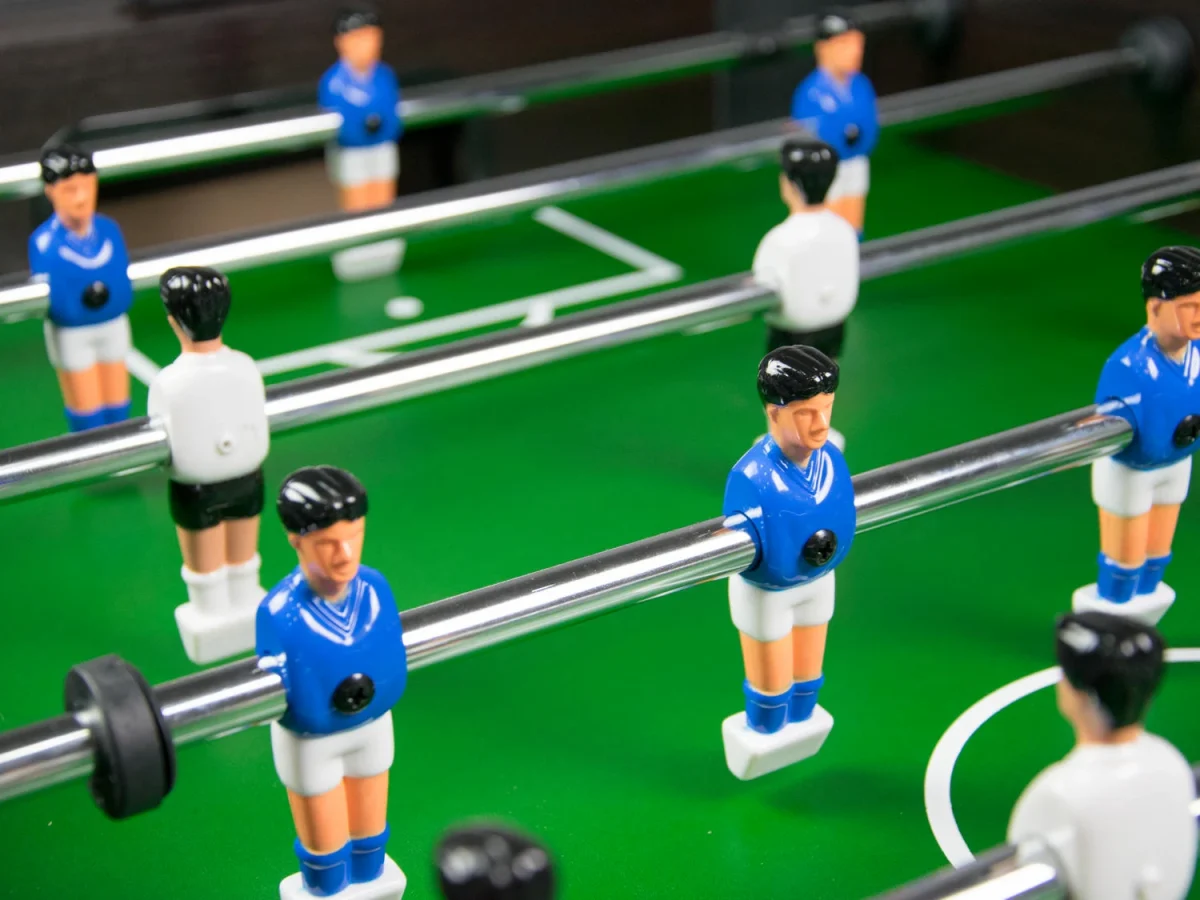 Великий настільний футбольний стіл Neo-Sport NS-408 для активних ігор - Зображення 5