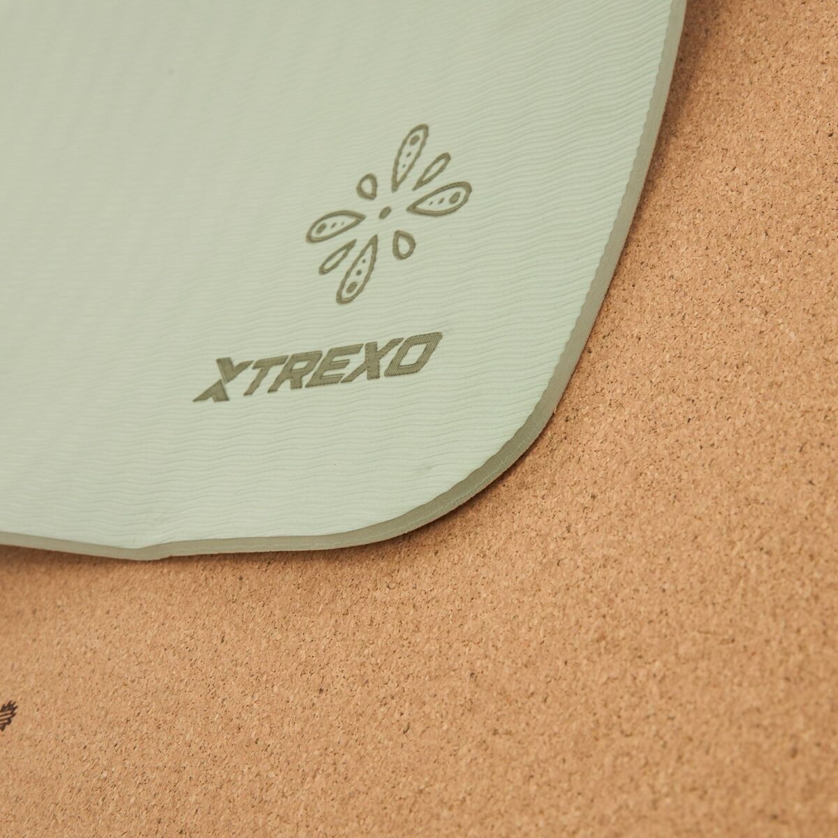 Килимок для йоги XTREXO EcoGrip 6 мм TXO-B5C014-NC коричневий - Зображення 4